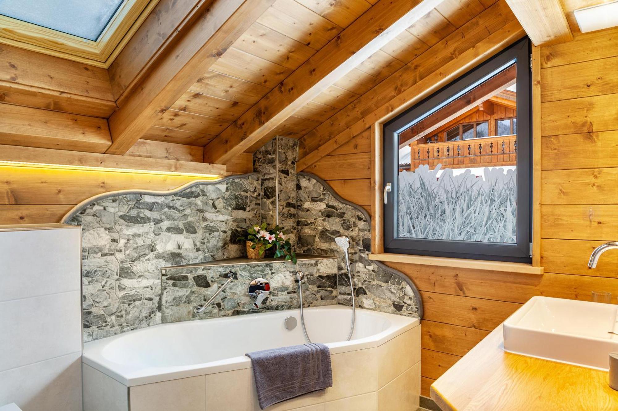 Chalet Aus Holz 加爾米施-帕滕基興 外观 照片