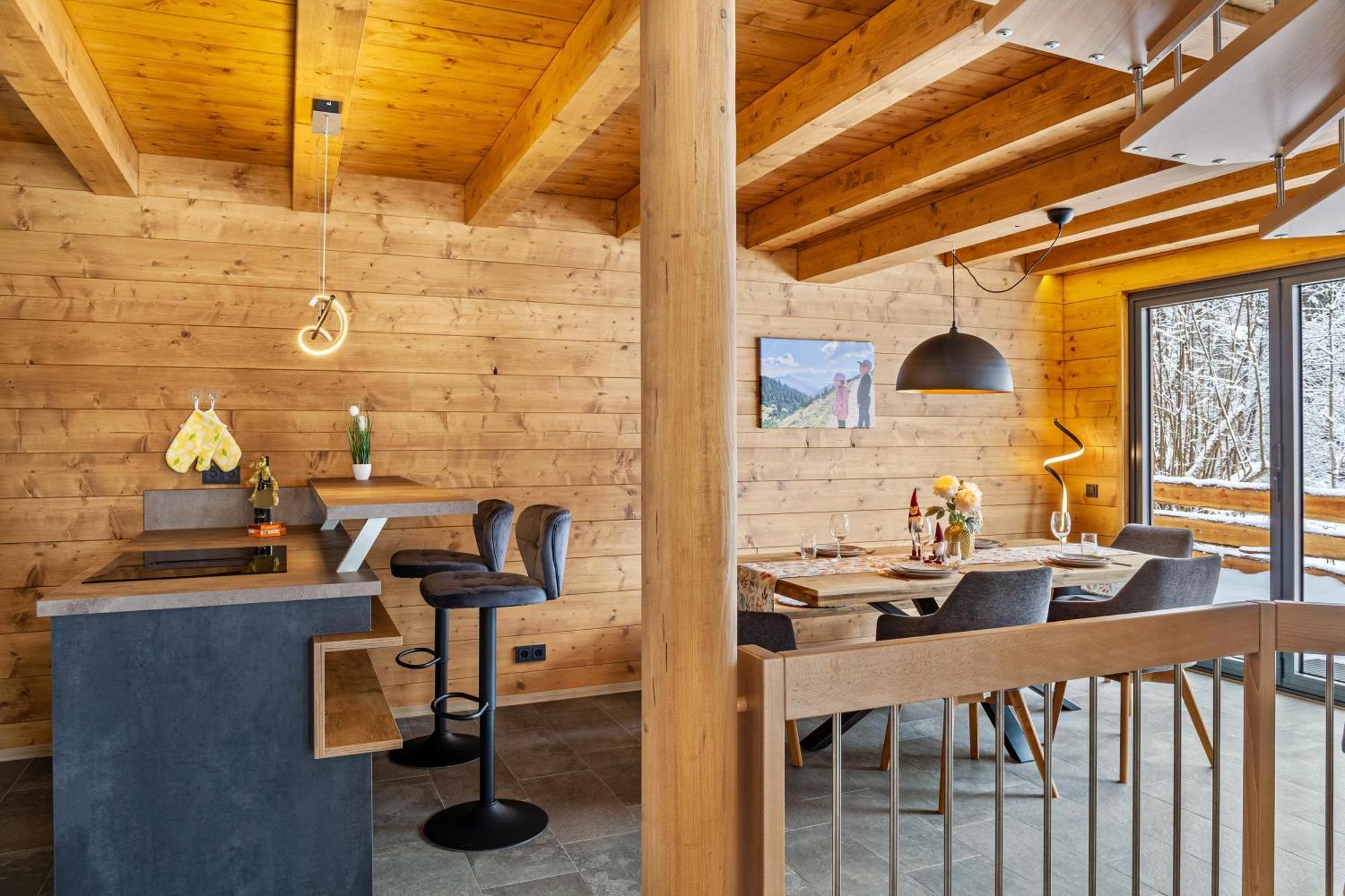 Chalet Aus Holz 加爾米施-帕滕基興 外观 照片